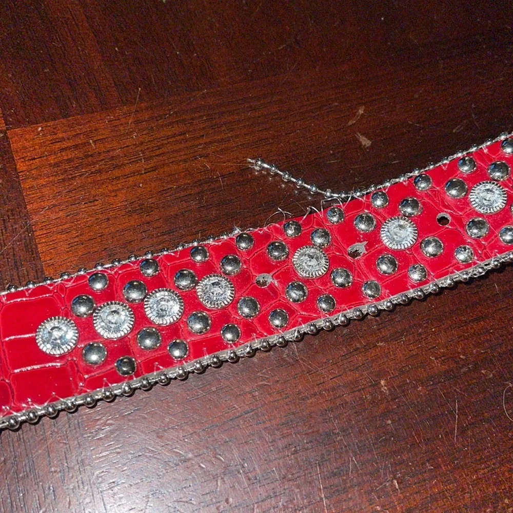 Red cowgirl belt - Picture 3 of 4
